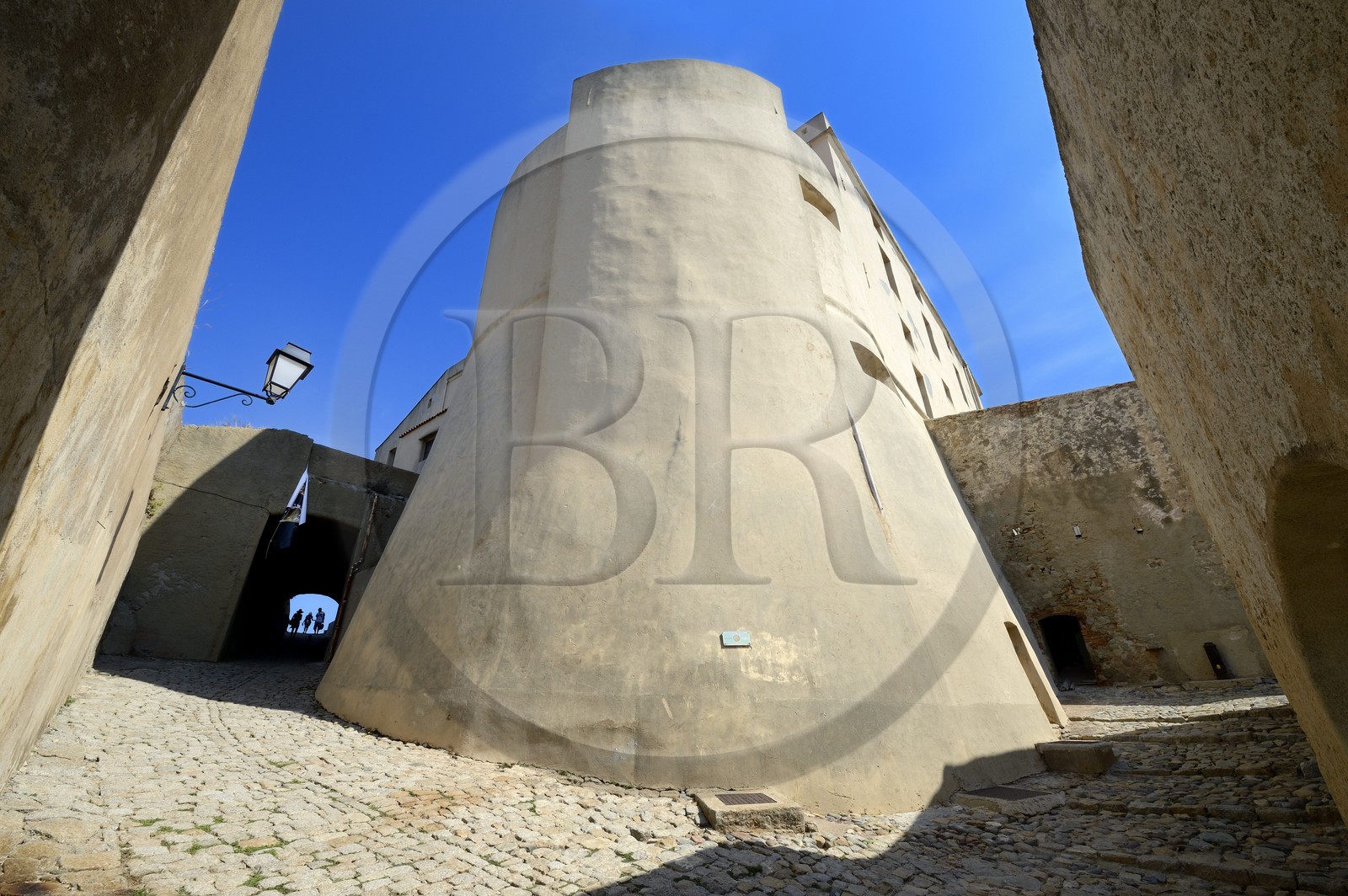 France, Haute-Corse (2B), Calvi, la citadelle, tour de l’ancien palais des gouverneurs génois occupé par la Légion Étrangère