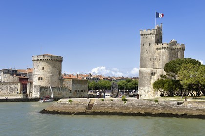 France, Charente-Maritime, La Rochelle, the Old Port, Tour de la Chaine left and Tour Saint Nicolas right protect the entrance to the Old Port