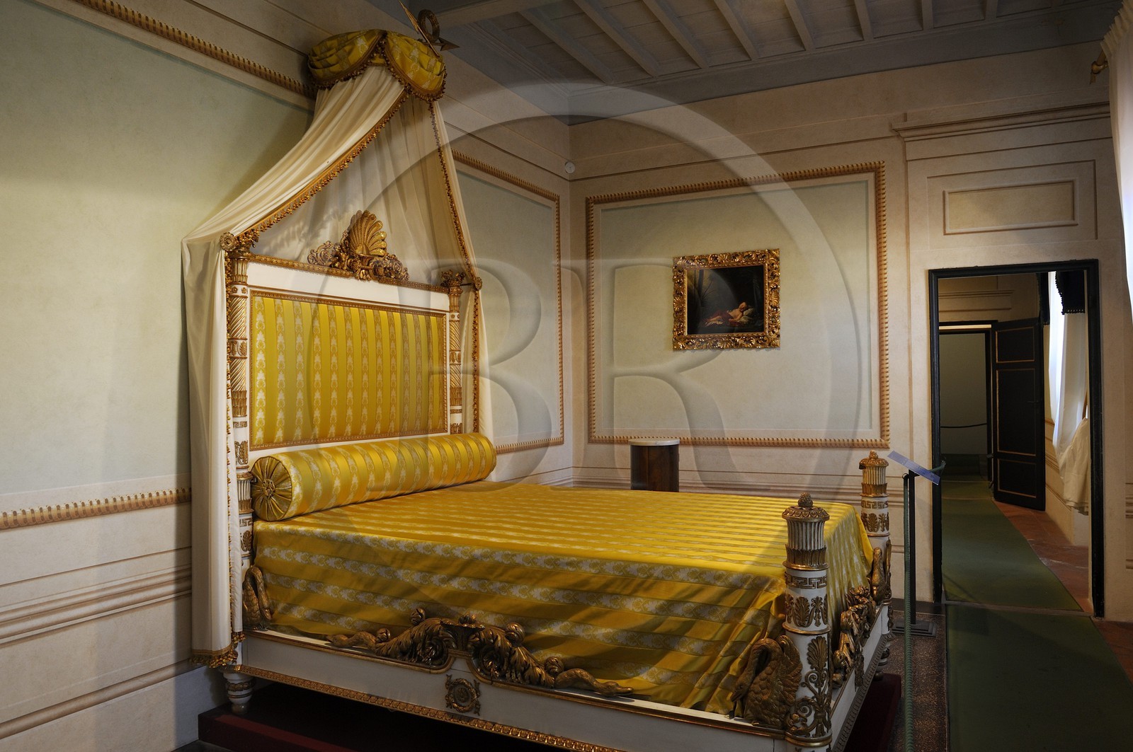 Italie, Toscane, l’Ile d’Elbe, Portoferraio, la maison de Napoléon 1er dans le Palazzina dei Mulini, le lit de l'empereur