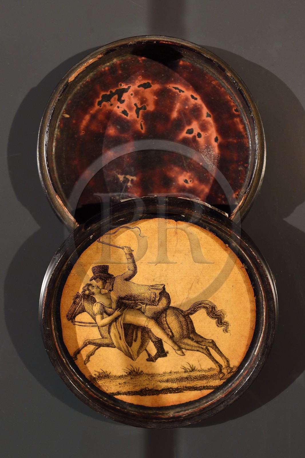 France, Corse du Sud, Ajaccio, Fesch museum (the Museum of Fine Arts), hall of Napoleonic collection, erotic snuff said to be representing the Empress Marie-Louise and her lover Neipperg