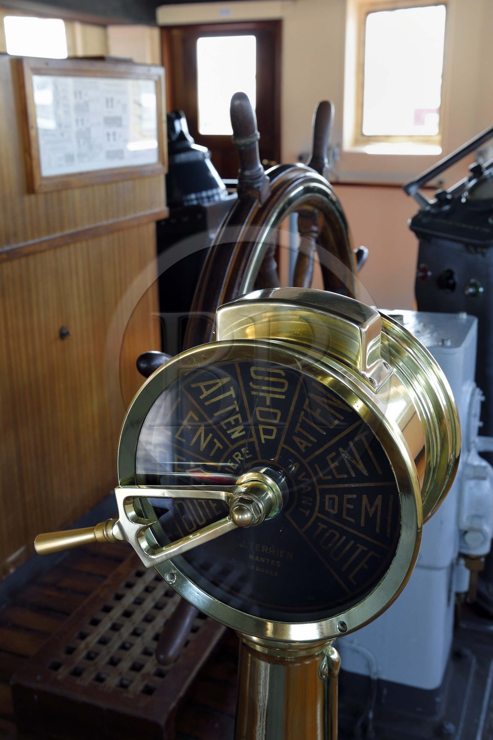 France, Charente-Maritime, La Rochelle, the Basin of the great yachts, Maritime Museum, the Frigate France I, navigation bridge, the command transmitter or Chadburn
