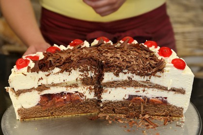 Allemagne, Bade-Wurtemberg, Durbach, gâteau Forêt Noire (Schwarzwälder Kirschtorte)