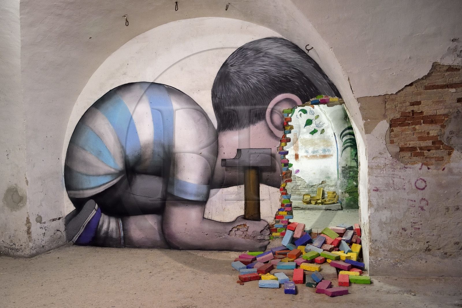 France, Haut-Rhin (68), Neuf-Brisach, Musée d'Art Urbain et de Street Art (MAUSA) hébergé dans une ancienne casemate de la citadelle de Vauban classée Patrimoine Mondial de l'UNESCO, peinture murale de Julien Malland alias Seth