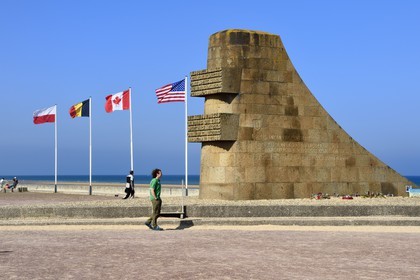 France, Calvados (14), Saint-Laurent-sur-Mer, en bordure de la plage d'Omaha Beach, monument commémoratif du débarquement des alliés