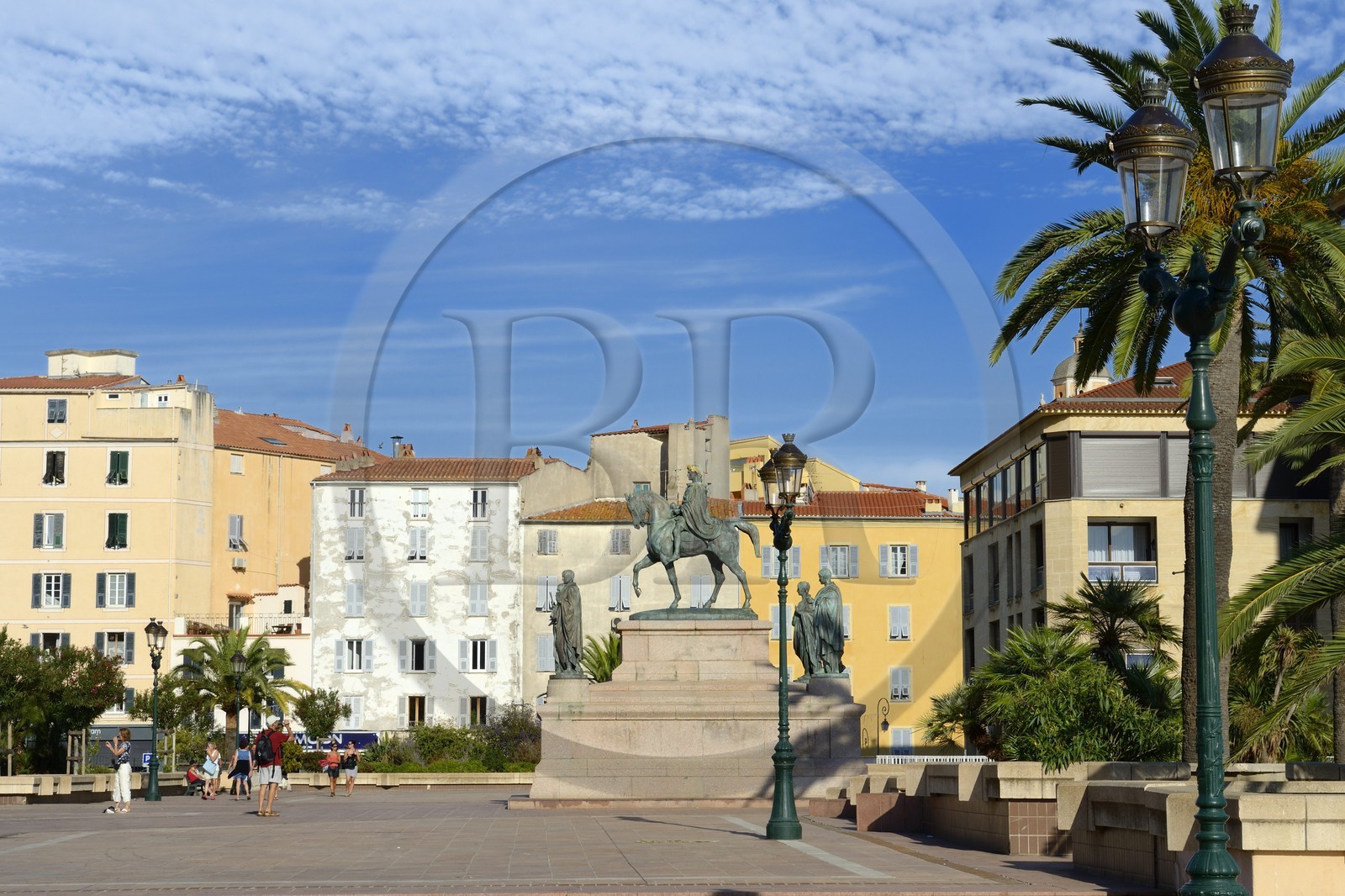 France, Corse-du-Sud (2A), Ajaccio, statue Napoleon et ses frères place De Gaulle
