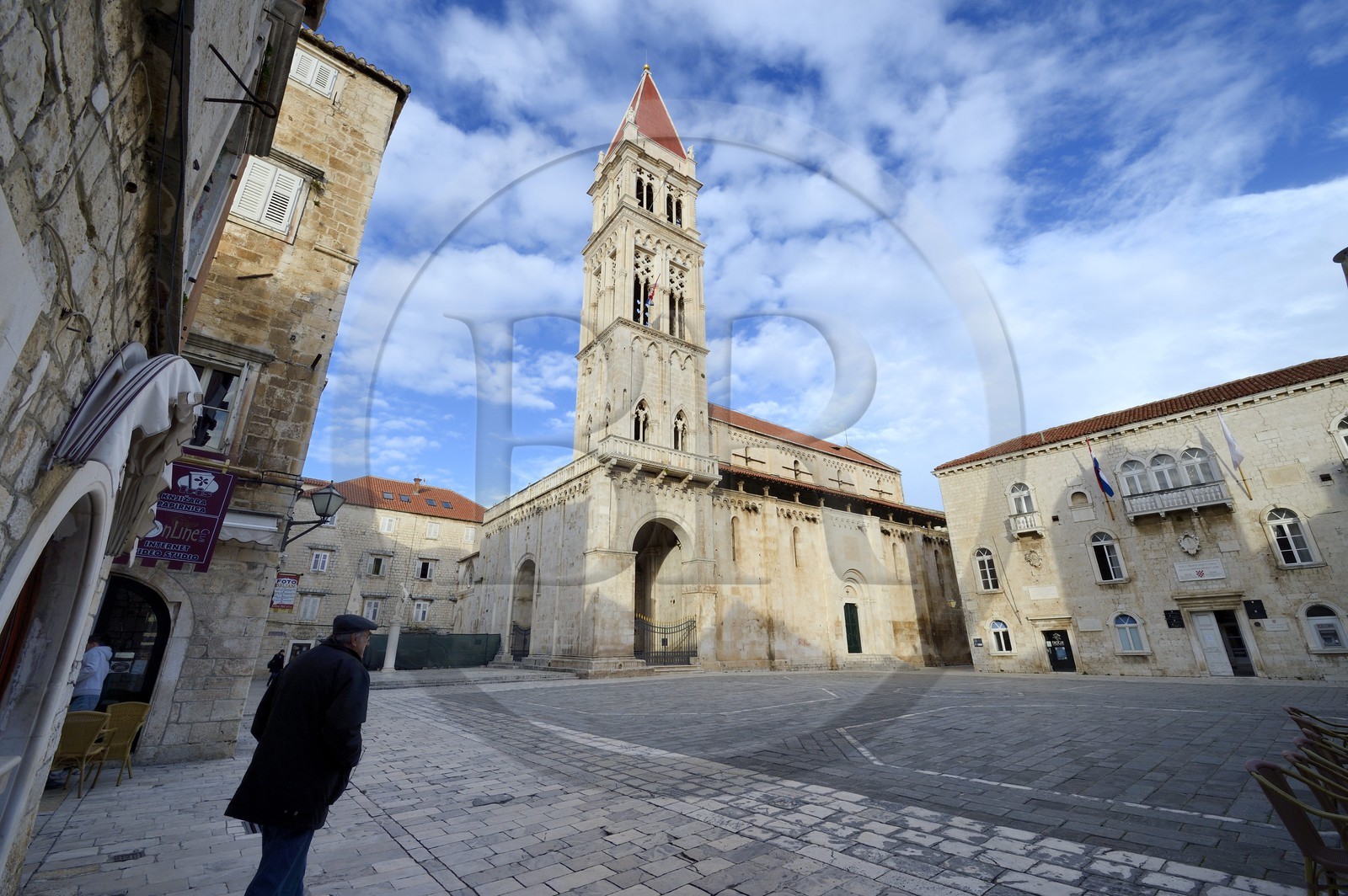 Croatie, Dalmatie, côte dalmate, Trogir, centre historique classé Patrimoine Mondial de l'UNESCO, la Cathédrale Saint Laurent de Trogir