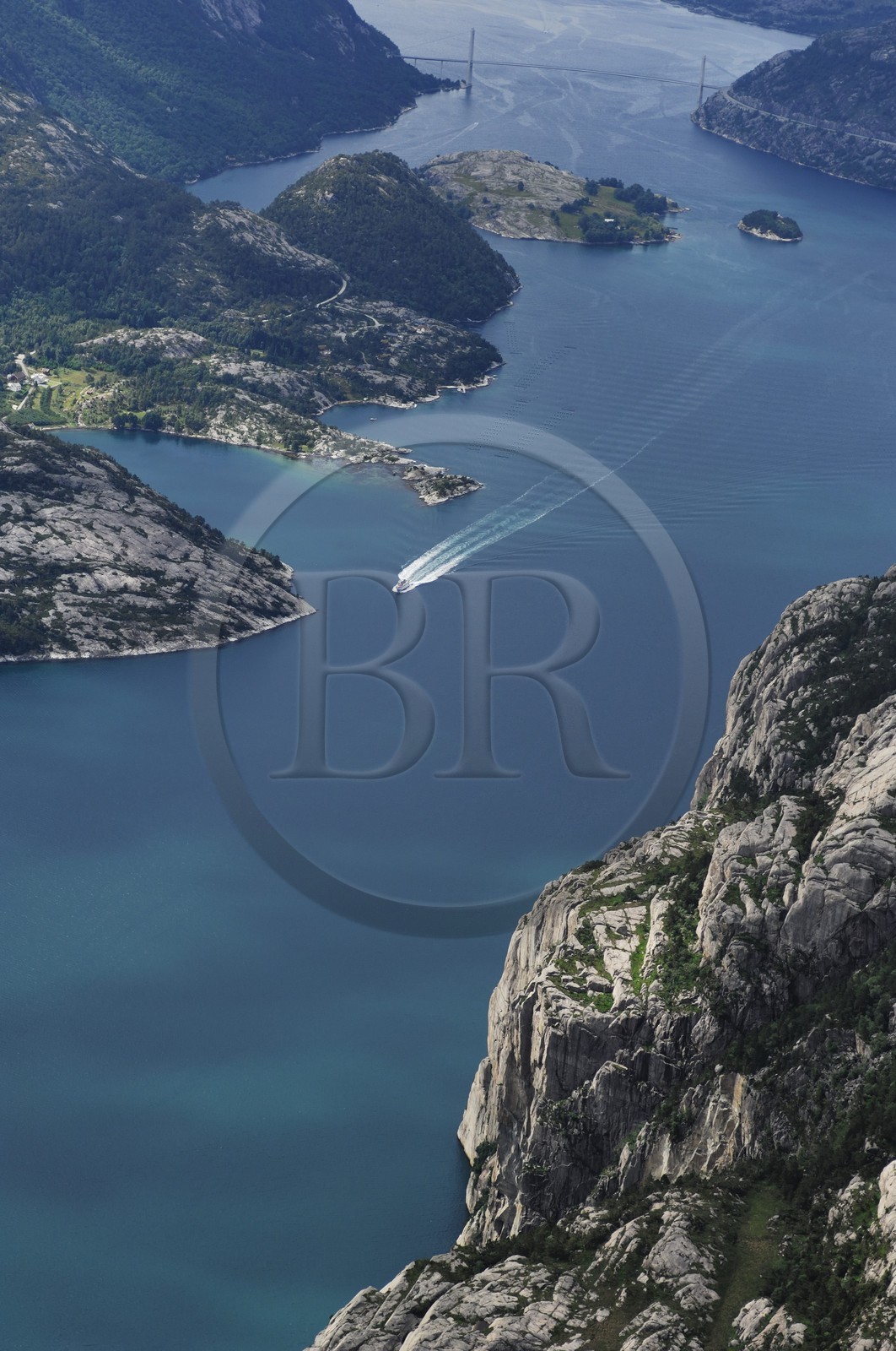 Norvège, Rogaland, le Lysefjord, fjord de Lysebotn (vue aérienne)