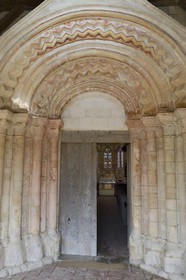France, Marne, village of Saint-Amand-sur-Fion, Saint-Amand church, romanesque door