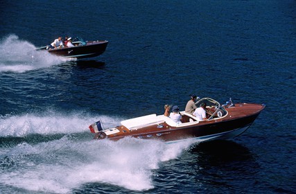 France, Savoie (73), Navig'Aix au lac du Bourget, célèbre canot automobile en bois du type Riva (vue aérienne)