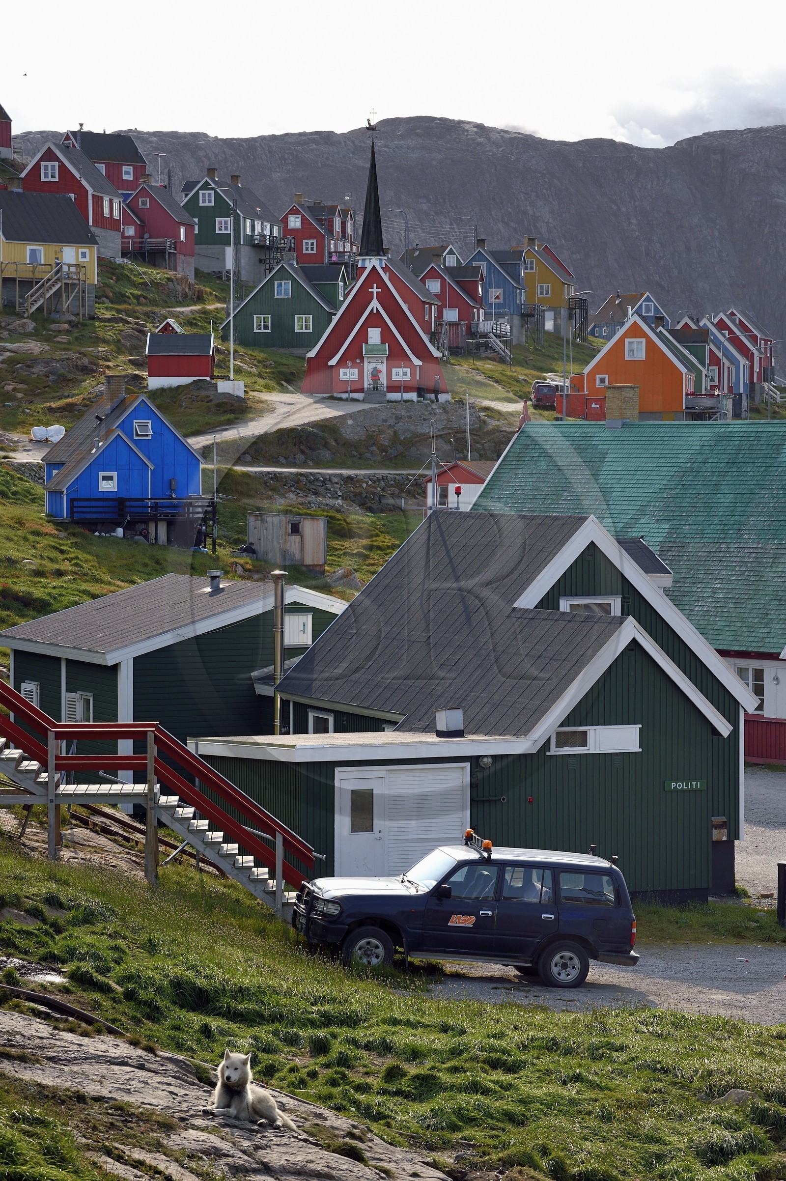 Groenland, cote ouest, baie de Baffin, Upernavik et son église
