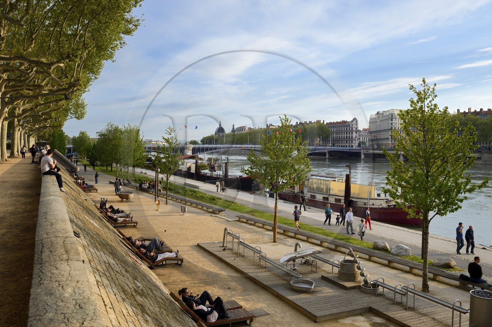 France, Rhône (69), Lyon, les berges du Rhône, quai Général Sarrail