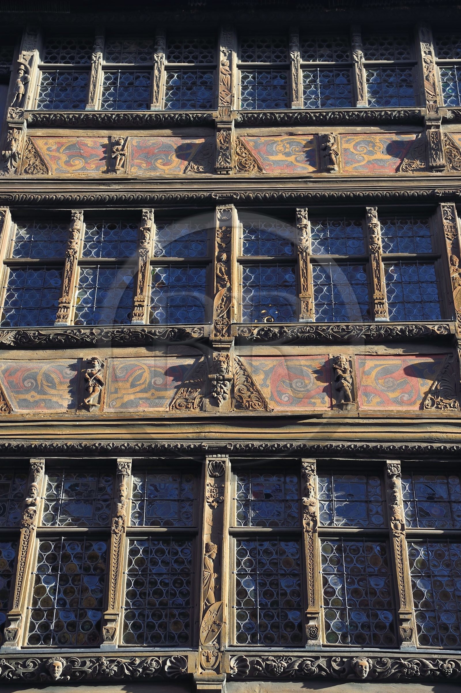 France, Bas-Rhin (67), Strasbourg, vieille ville classée au Patrimoine Mondial de l'UNESCO, place de la cathédrale, Maison Kammerzell du XVe-XVIe siècle
