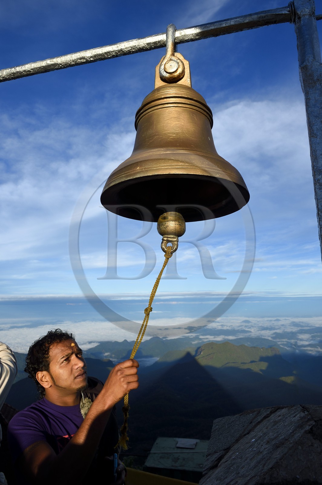 Sri Lanka, province du centre, Dalhousie, temple au sommet du Pic d'Adam (Adam's Peak)