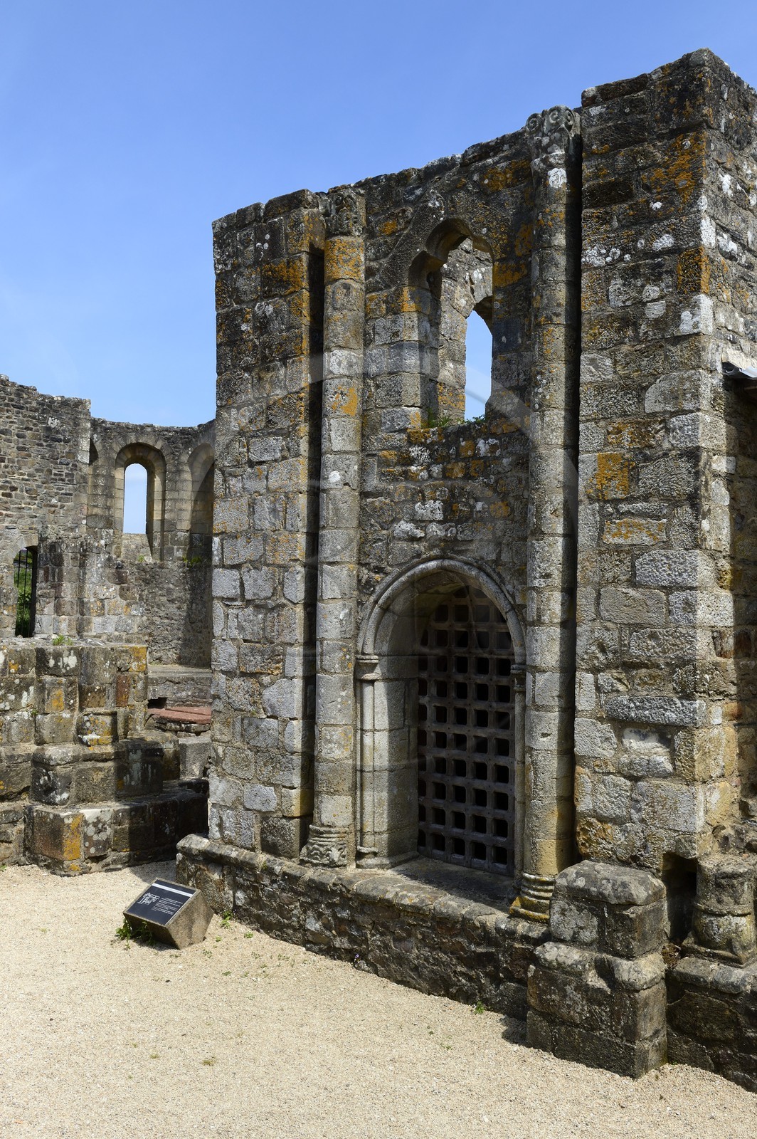 France, Finistere, Iroise Sea, Parc Naturel Regional d'Armorique (Armorica Regional Natural Park), Presqu'ile de Crozon, former abbey of Landevennec ruins, the tradition says this is the tomb of the legendary king of Cornwall Gradlon
