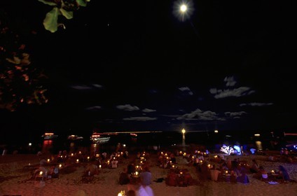 Thailand, Samui islands archipelago, Full Moon Party on Koh Pha-Ngan island, beginning of evening on Had Rin beach