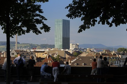 Suisse, Bâle, la tour de la foire Messerturm sur le Messerplatz, tour la plus haute de Suisse