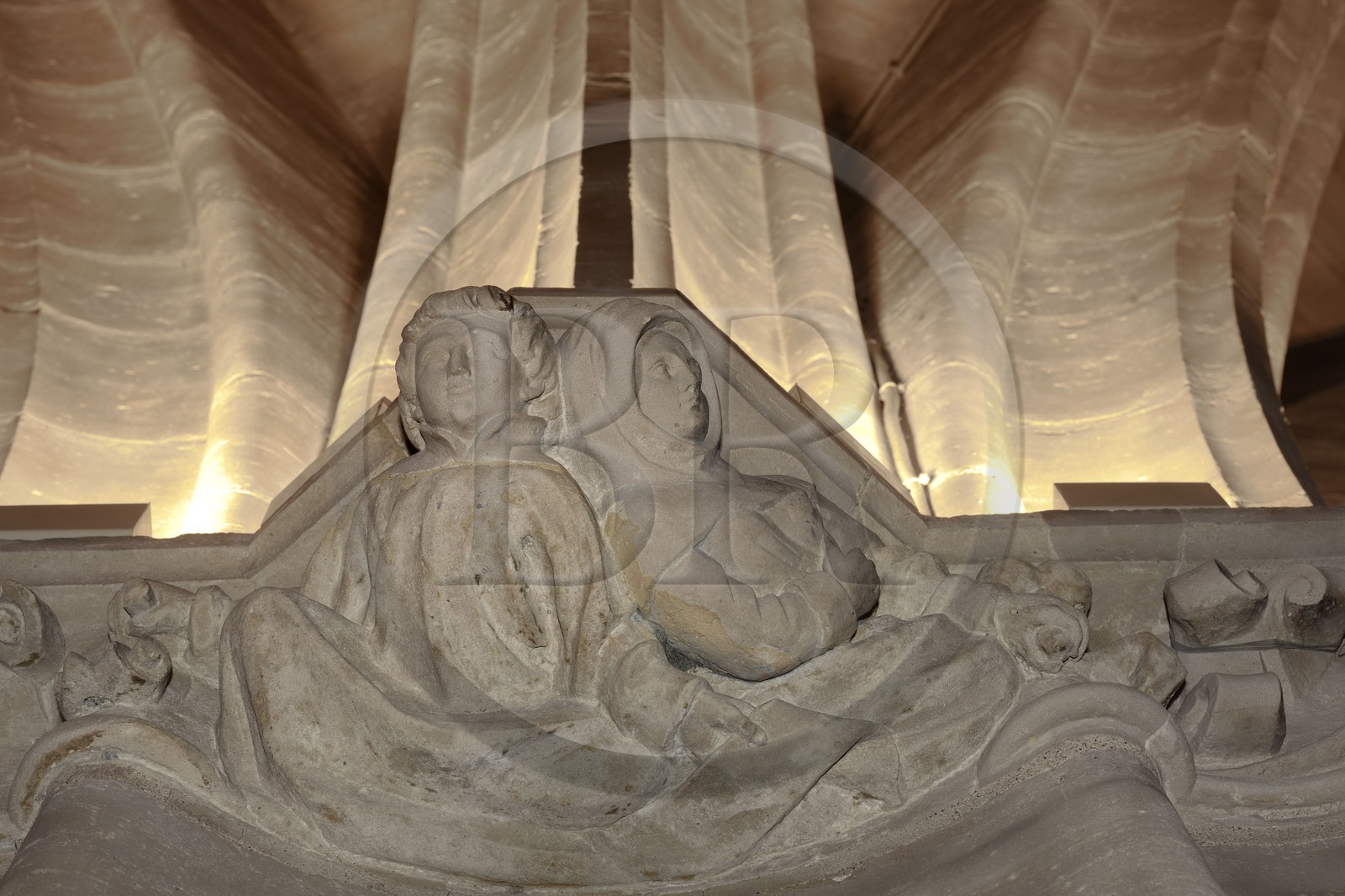 France, Paris (75), Ile de la Cité, la Conciergerie dans le Palais de Justice, chapiteaux de la salle des Gardes qui figurent Eloïse et Abélard