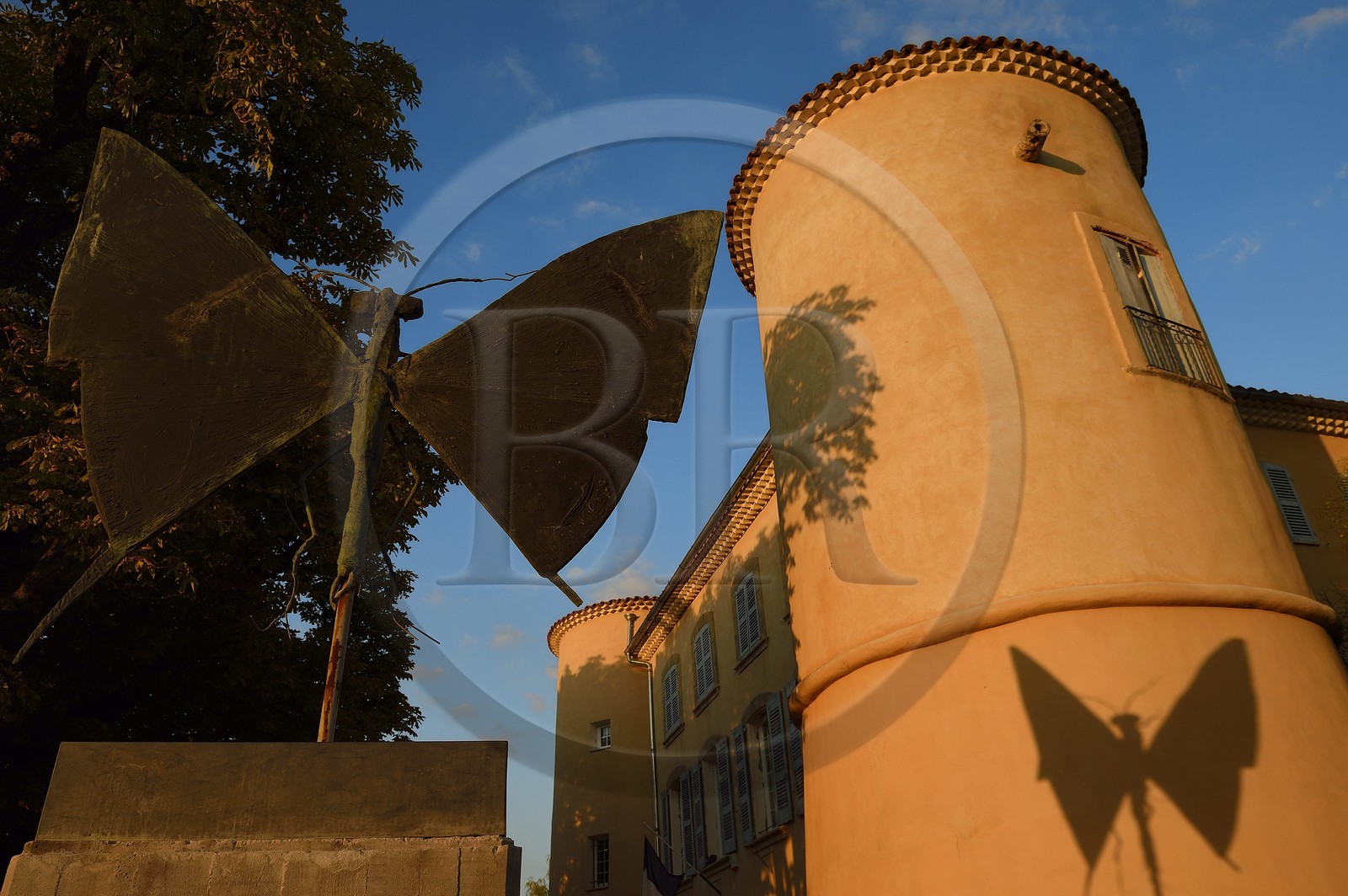 France, Var, the Dracenie, village de Tourtour, bronze called Flambé by Bernard Buffet on the esplanade of the town hall