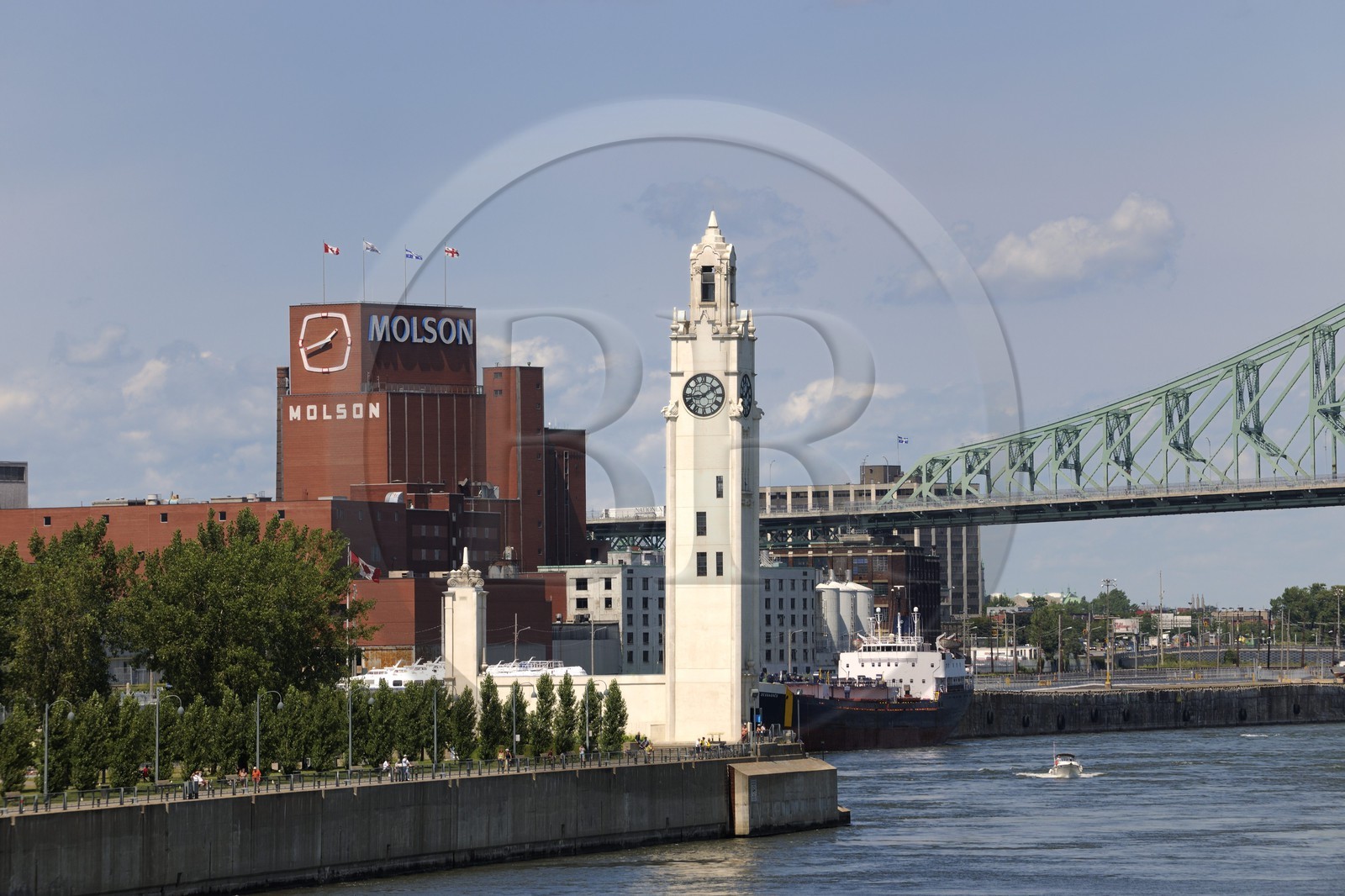Canada, Quebec Province, Montreal, Vieux Montreal (Old Montreal District), Vieux-Port (old harbour), tour de l'Horloge (Clock tower), Molson brasserie and Jacques-Cartier Bridge