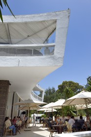 Morocco, Casablanca, Anfa district, villa Sami Suissa built by the architects Jean-François Zévaco and Paolo Messina en 1947, today the restaurant Chez Paul