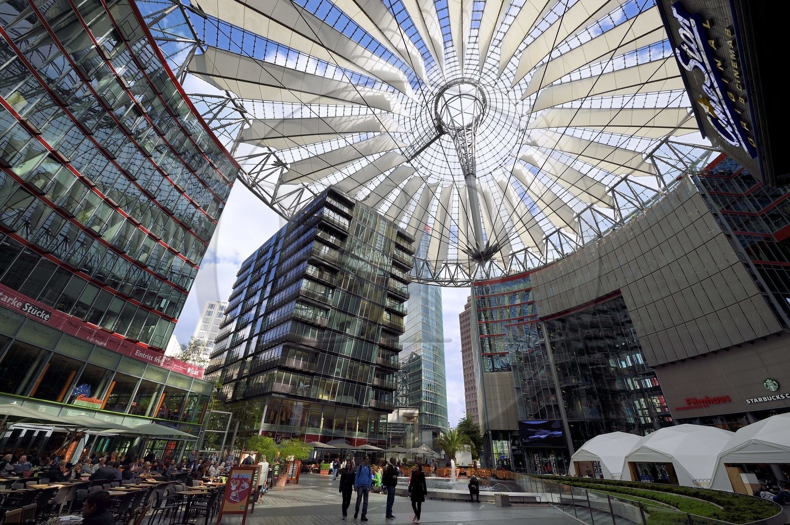 Germany, Berlin, Potsdamer Platz, glass cupola of the Sony Center by architect Helmut Jahn