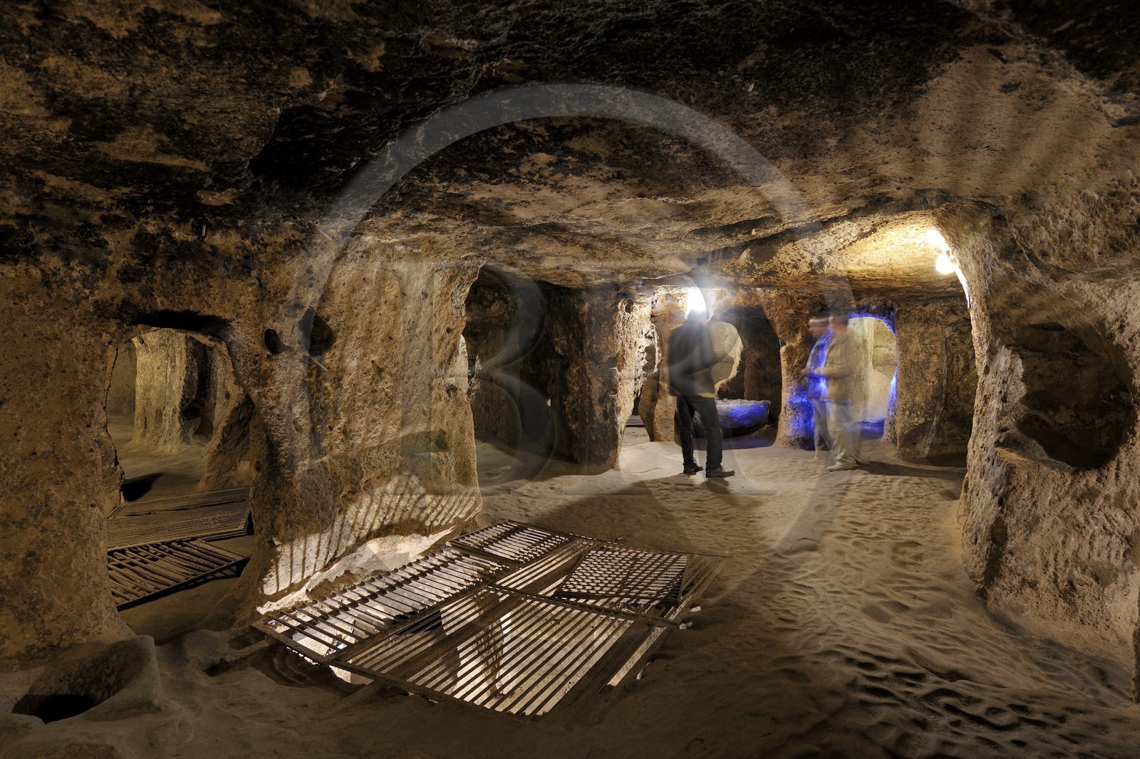 Turquie, Anatolie Centrale, province de Nevsehir, Cappadoce classée Patrimoine Mondial de l'UNESCO, ville sousterraine de Kaymakli de huit niveaux, la cuisine réservée aux plus riches