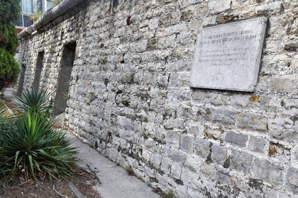 France, Var (83), Toulon, la base navale (Arsenal), vestiges du mur d'enceinte de l'arsenal construit à partir de 1685 sur ordre de Vauban