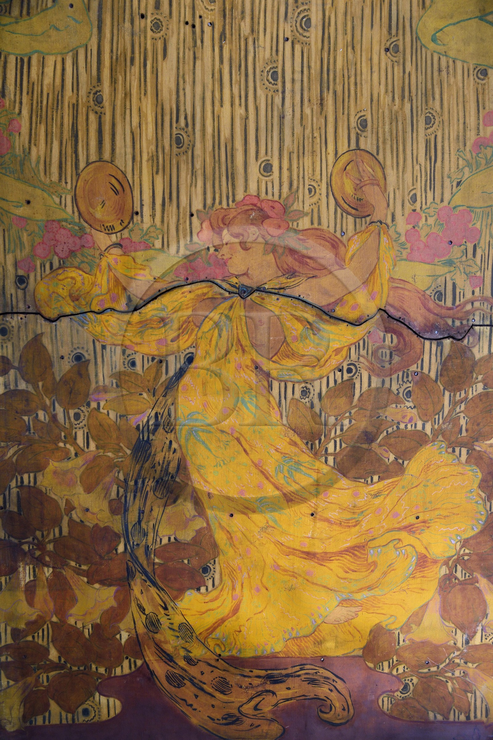 France, Meurthe-et-Moselle, Nancy, Ecole de Nancy Museum, the Art Nouveau dining room of Masson (1903-1906), ceiling by Victor Prouvé