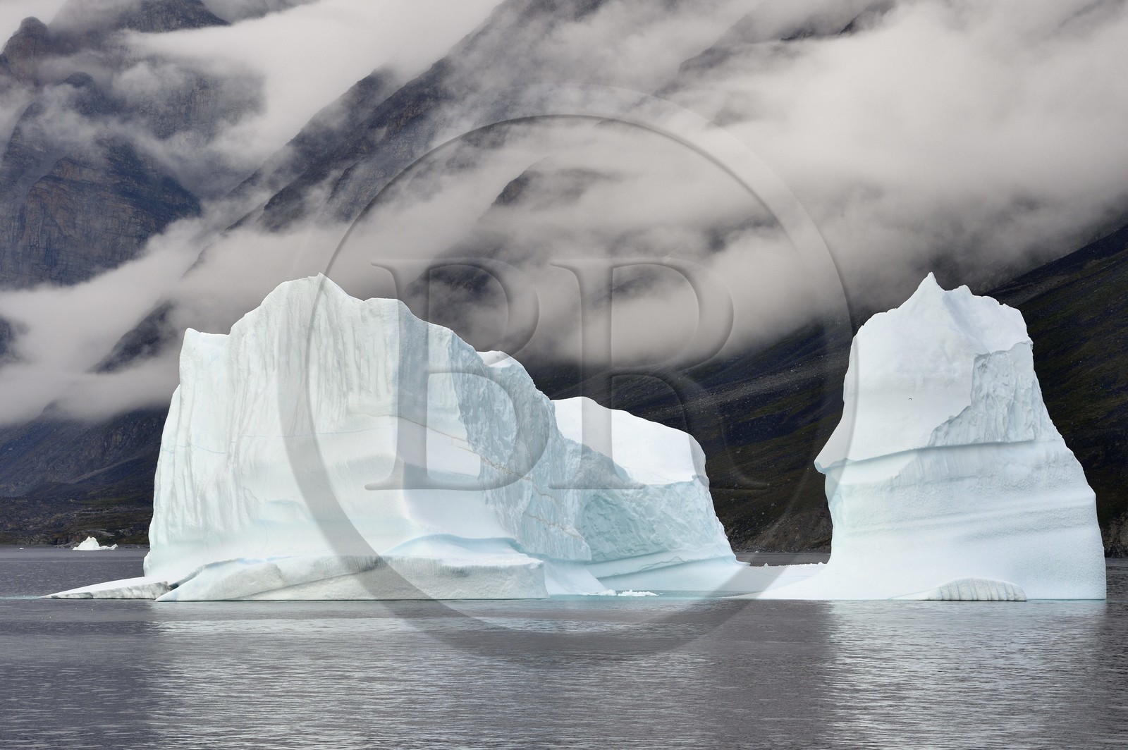 Greenland, west coast, Baffin bay, iceberg in Uummannaq fjord