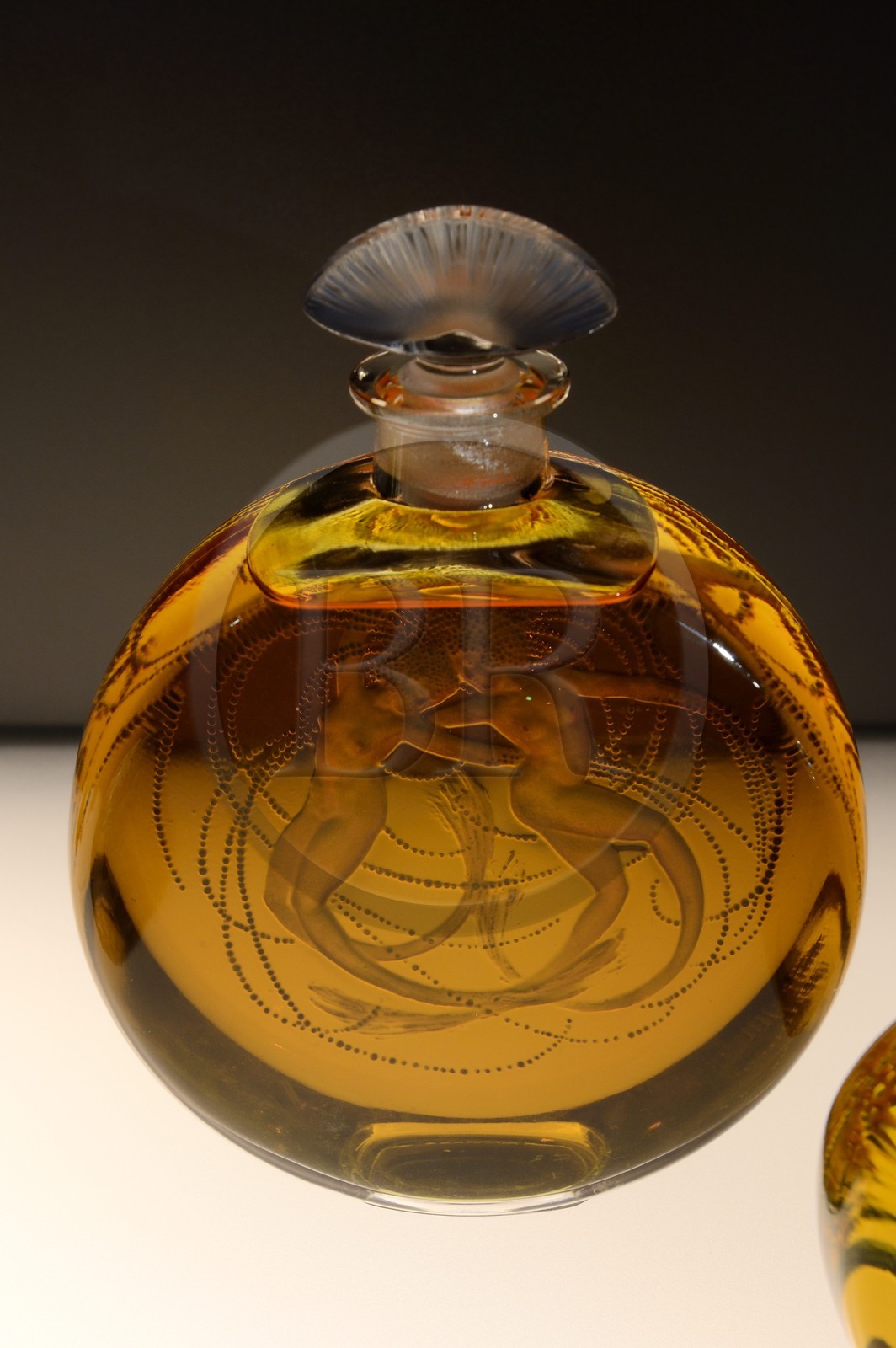 France, Bas-Rhin (67), Wingen-sur-Moder, le musée Lalique, flacon de parfum