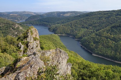France, Cantal (15), Paulhenc, les Gorges de la Truyère au Rocher de Turlande