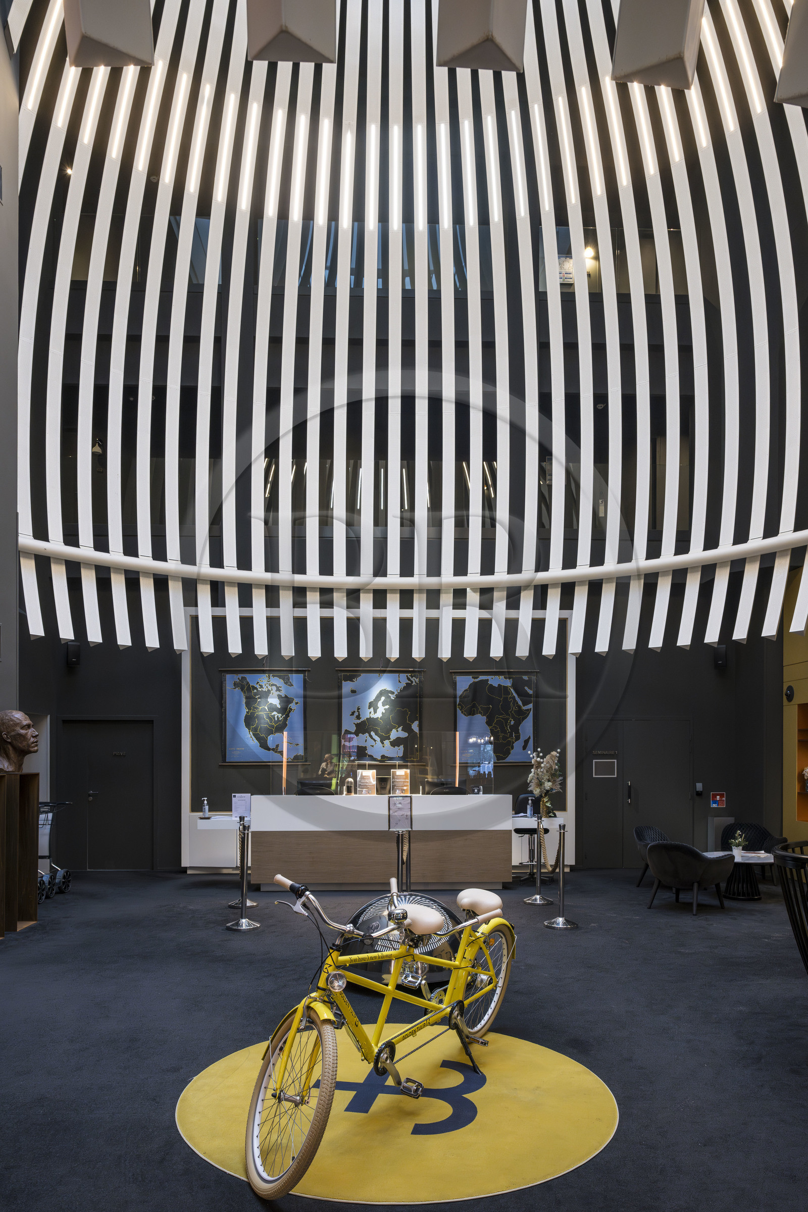 France, Ille-et-Vilaine (35), Côte d'Emeraude, Saint-Malo, lobby du Golden Tulip Le Grand Bé Saint-Malo Hôtel