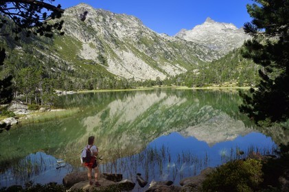 France, Hautes-Pyrénées (65), Saint-Lary-Soulan, Réserve naturelle nationale du Néouvielle, randonnée des lacs du Neouvielle, les Laquettes