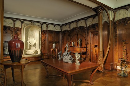 France, Paris (75), le musée d'Orsay, boiserie de la salle à manger de la propritété de Bénard par Alexandre Charpentier 1901