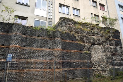 France, Puy-de-Dôme (63), Clermont-Ferrand, vestige d'un mur gallo-romain du temple Vasso Galate dit mur des Sarrasins
