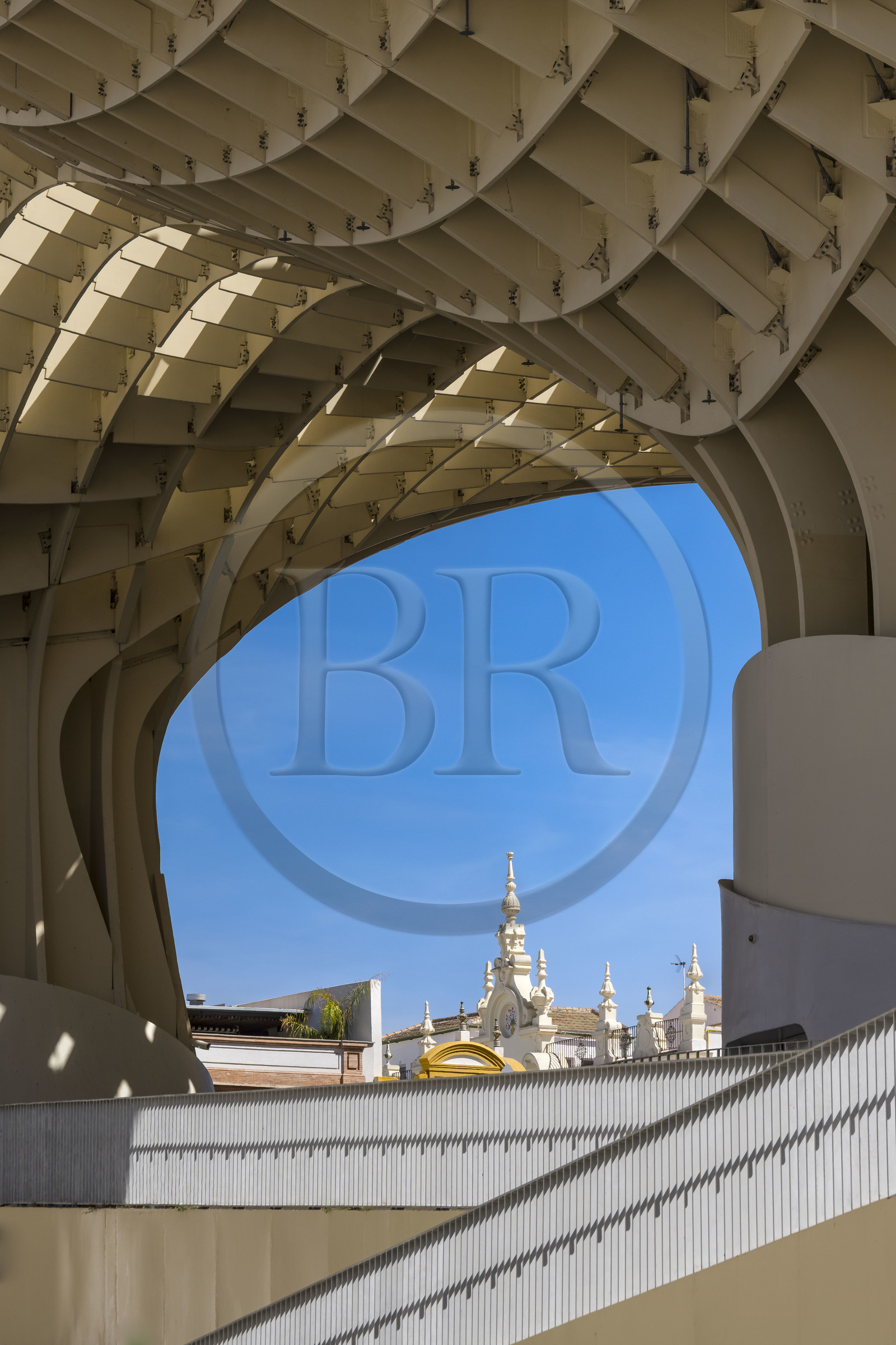 Espagne, Andalousie, Séville, Plaza de la Encarnacion - Plaza Mayor, Metropol Parasol ou Setas de Sevilla (construit en 2011) par l'architecte  Jurgen Mayer-Hermann