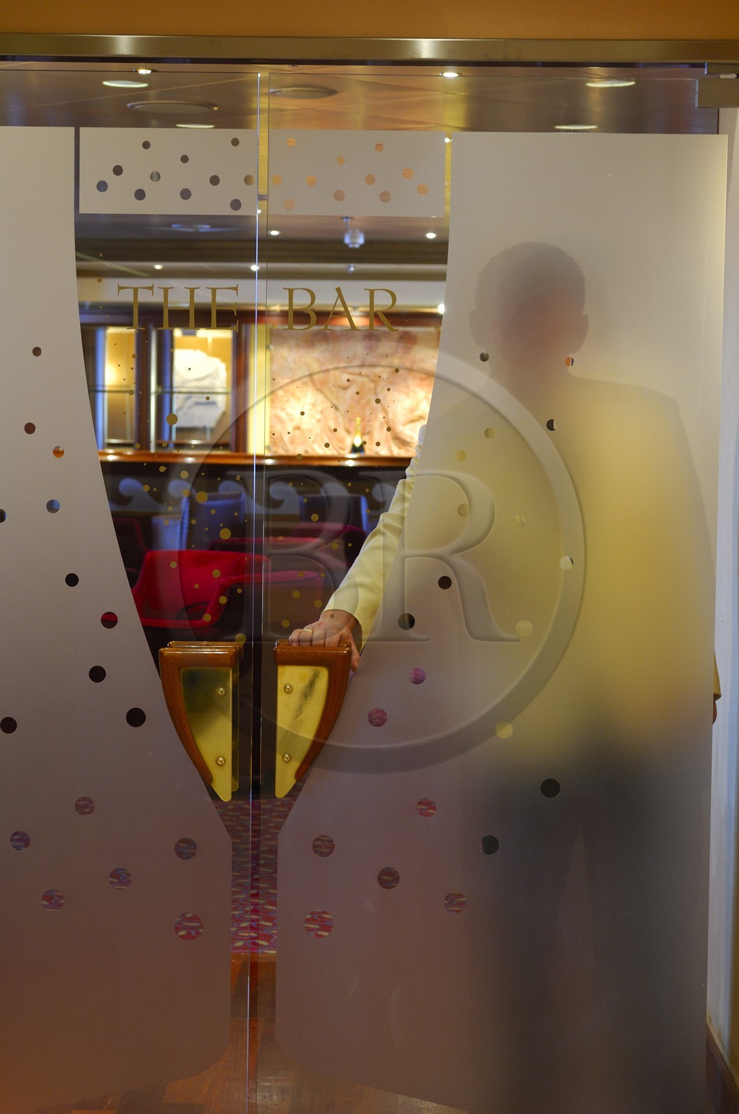 Italie, croisière à bord du Silvershadow de la compagnie Silversea, bar