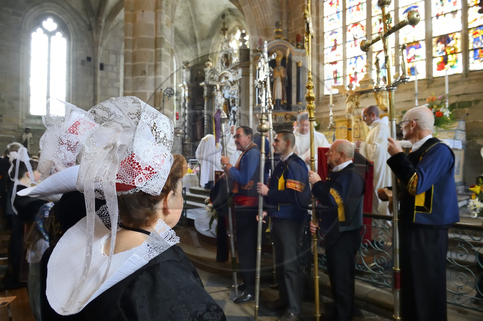 France, Finistere, Locronan, labelled Les plus Beaux Villages de France (The Most Beautiful Villages of France), Saint Ronan church, religious ceremony that precedes the procession of the Tromenie