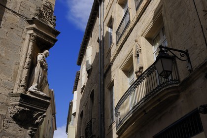 France, Hérault (34), Pézenas, vieille ville, niche Renaissance rue A. Sabatier