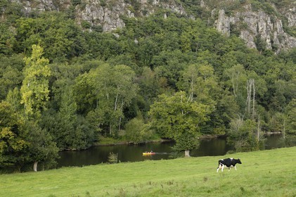 France, Calvados, Suisse normande (Norman Switzerland), Clecy, kayaks on the river Orne