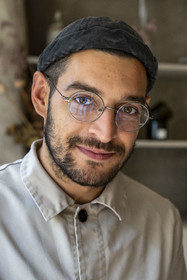 France, Côte-d'Or (21), Dijon, zone classée Patrimoine Mondial de l'UNESCO, restaurant Cibo du chef étoilé Angelo Ferrigno ici dans sa cuisine
