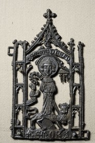 France, Paris (75), musée du Moyen-Age, ancien hôtel de Cluny, enseigne de pélérinage, Saint Maur