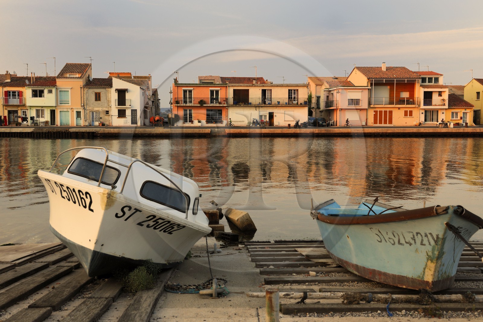 France, Hérault (34), Sète, quartier de la Pointe Courte, village de pêcheurs donnant sur l'étang de Thau, quai du Mistral
