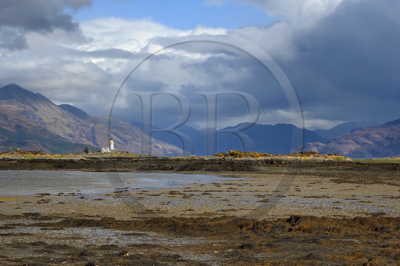 United Kingdom, Scotland, Highlands, Hebrides, Isle of Skye, Sleat Peninsula, Sleat Strait, Ornsay Island, Ornsay Lighthouse