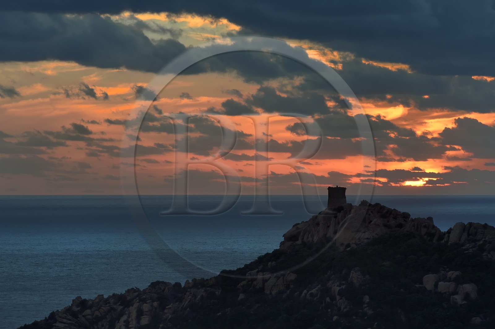 France, Corse du Sud, Cala de Roccapina natural site, genoese tower and Lion rock