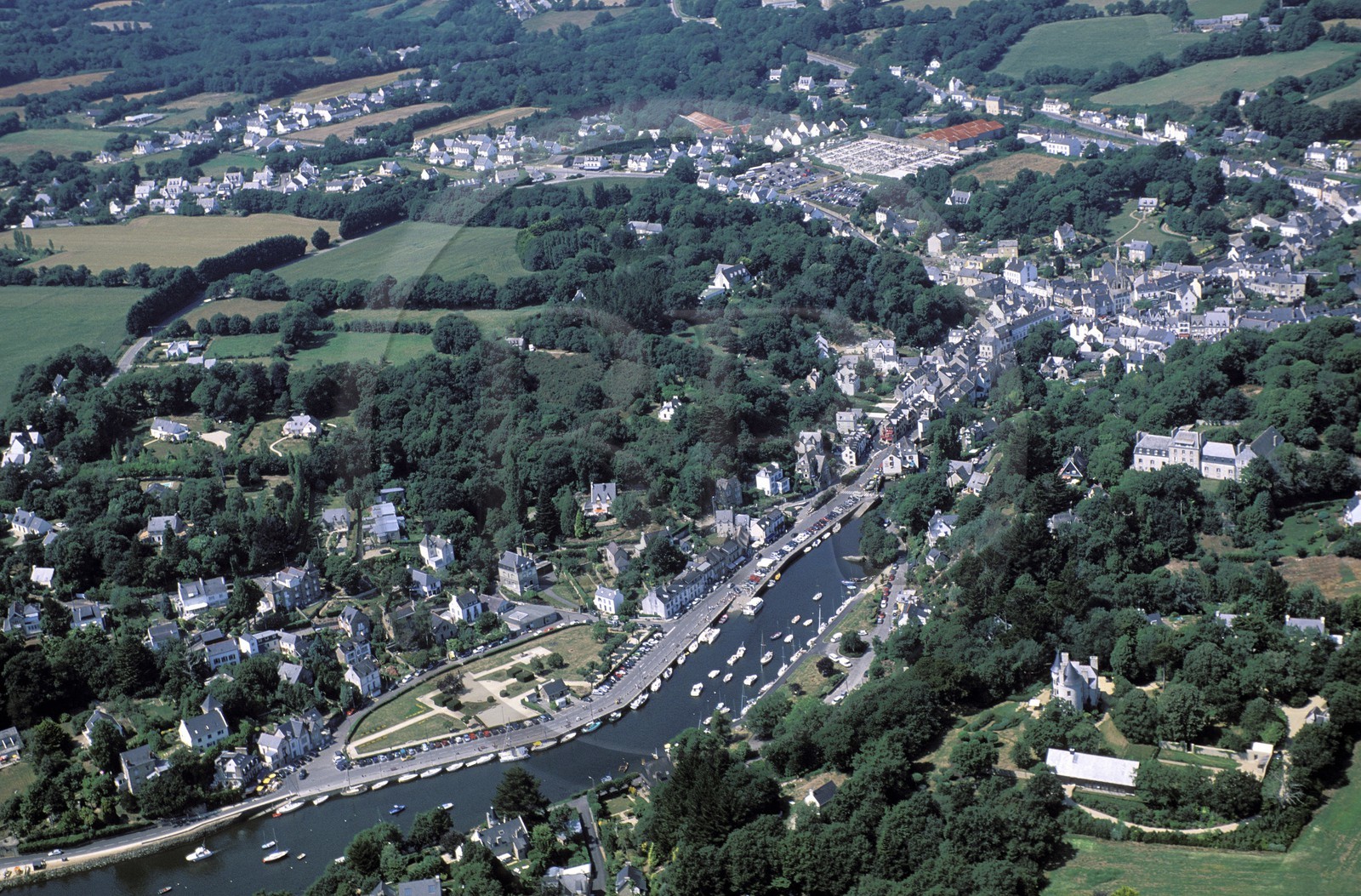 France, Finistère (29), Pont-Aven (vue aérienne)