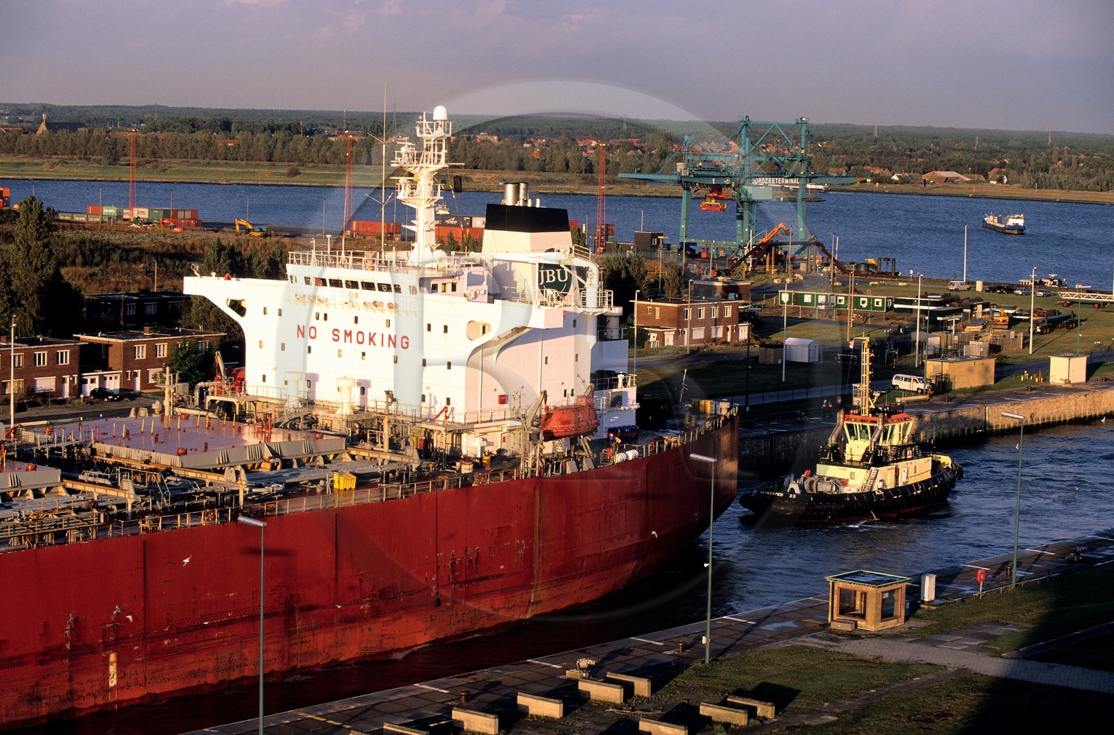 Belgique, Anvers (Antwerpen), port industriel et commercial