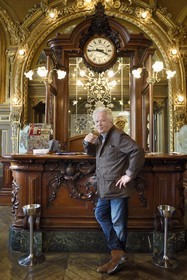 France, Paris (75), gare de Lyon, restaurant Le Train bleu, Gilles Pudlowski