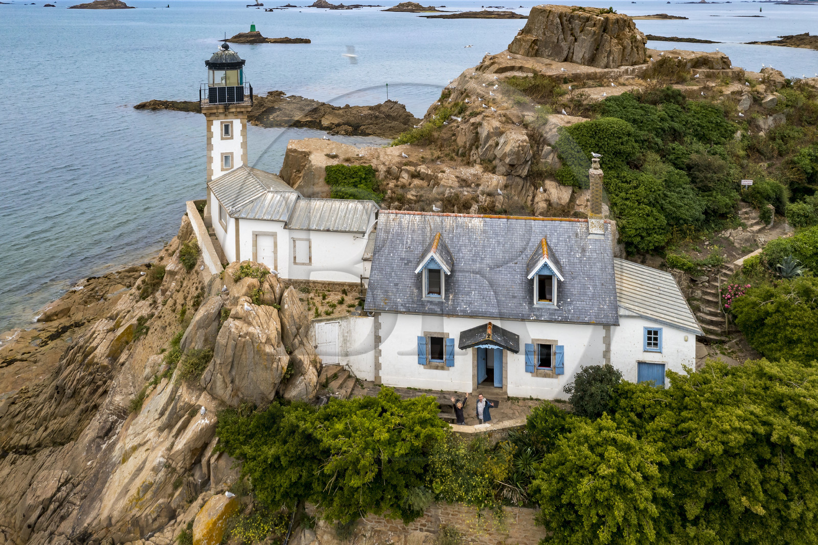 France, Finistère (29), Baie de Morlaix, Carantec, l'Ile Louët et son phare (vue aérienne)