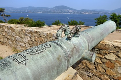 France, Var, Saint-Tropez, spanish cannon at the 16th century citadel